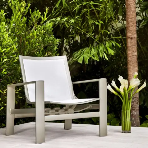 Preparing Metal Patio Furniture for a Fresh Coat of Paint