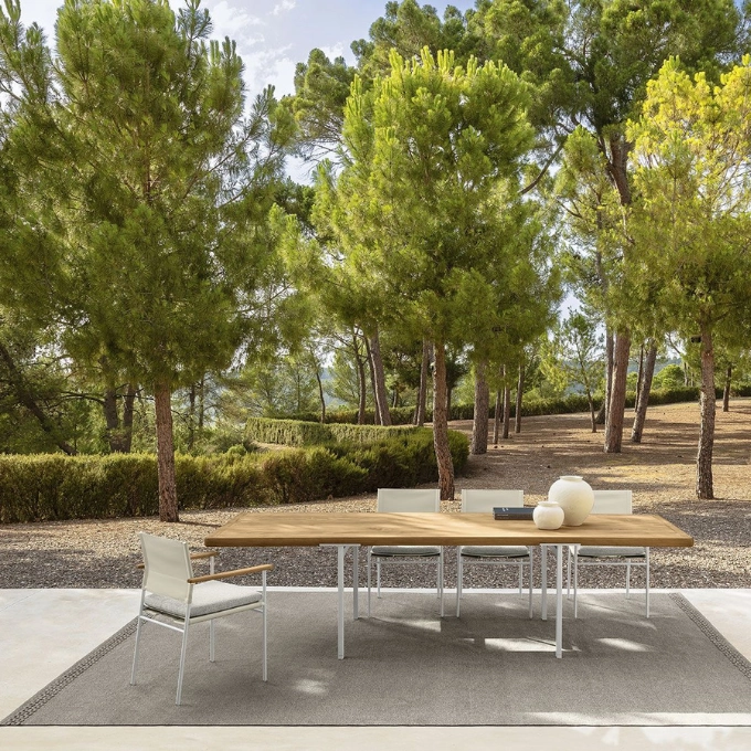 Finding the Perfect Patio Dining Furniture Sale for Your Home