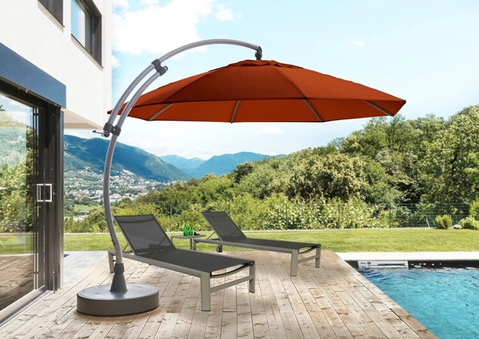 Choosing the Perfect Patio Furniture Color to Complement Red Brick