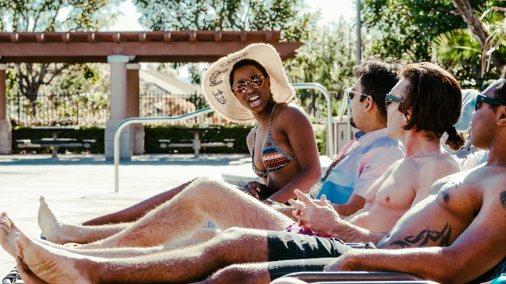 Top Lounge Chair for Pool Tanning Ledge – Relax in Style and Comfort with Our Best Picks for Sunbathing and Lounging by the Pool! ๐๐๏ธ