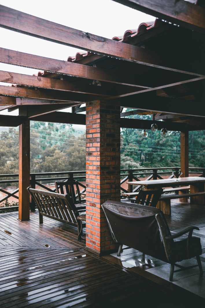 Effective Tips to Keep Your Patio Furniture Dry and Protected from Moisture