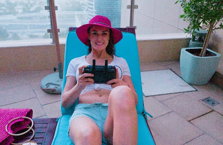 Relax in Style with Ledge Lounger In-pool Chaise Deep Lounge – Perfect for Poolside Comfort and Luxury Respite