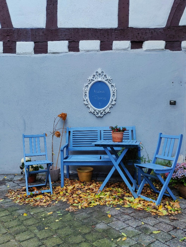 Prevent Patio Furniture from Sinking: Practical Tips to Keep Your Outdoor Furniture Stable and Level on Any Surface