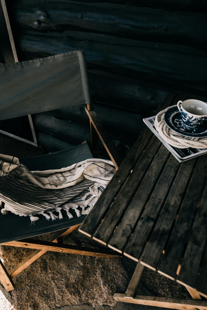Effective ways to prevent dogs from peeing on outdoor furniture: Proven tips to keep your patio clean and odor-free