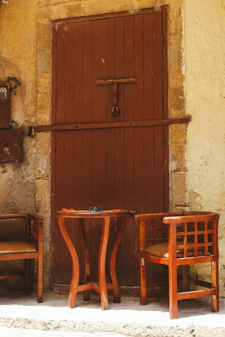 6 Effective Tips for Keeping Spiders Out of Your Patio Furniture