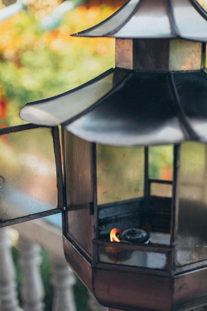 Effective Ways to Remove Rust from Metal Patio Furniture – Restore Your Outdoor Space with These Simple Techniques!